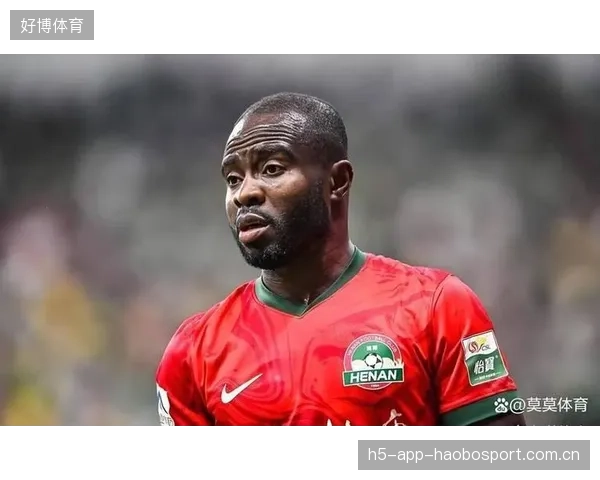 阿奇姆·彭：从“世界杯之王”到“无效进球”的传奇